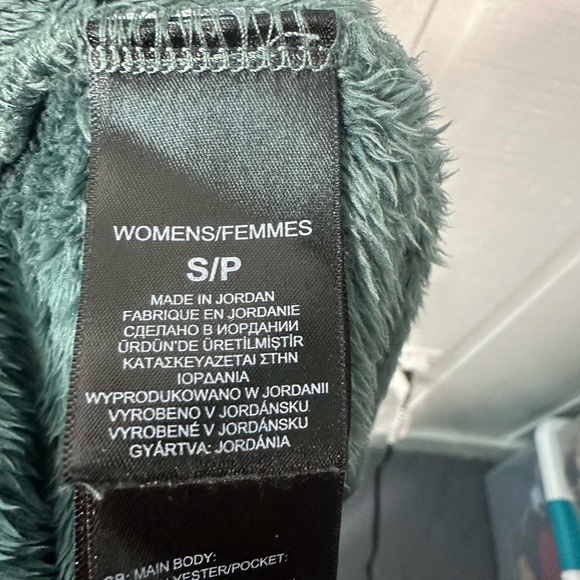 The North Face Furry Raschel Fleece Zip Front Jacket Zip Pockets Size Small EUC - Picture 7 of 7